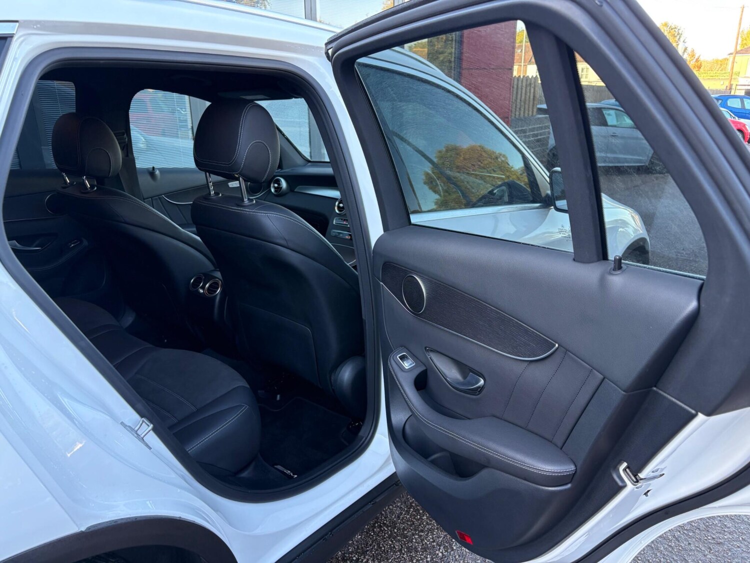 Used Mercedes-Benz GLC 2020 for sale - 76314884: Photo 15