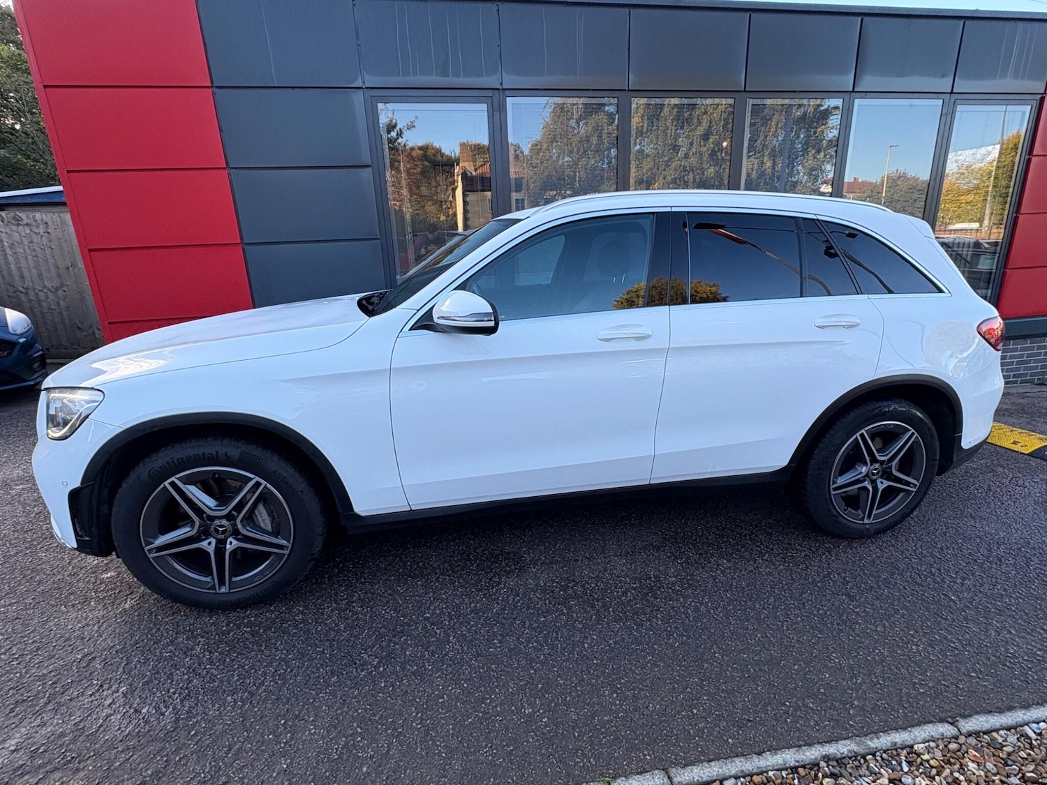 Used Mercedes-Benz GLC 2020 for sale - 76314884: Photo 8