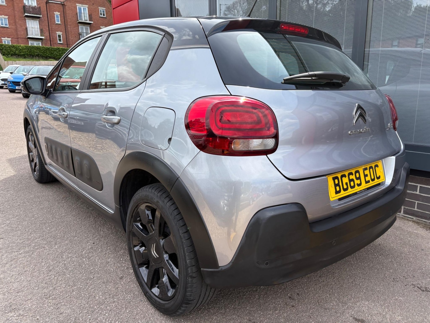 Vehicle 5