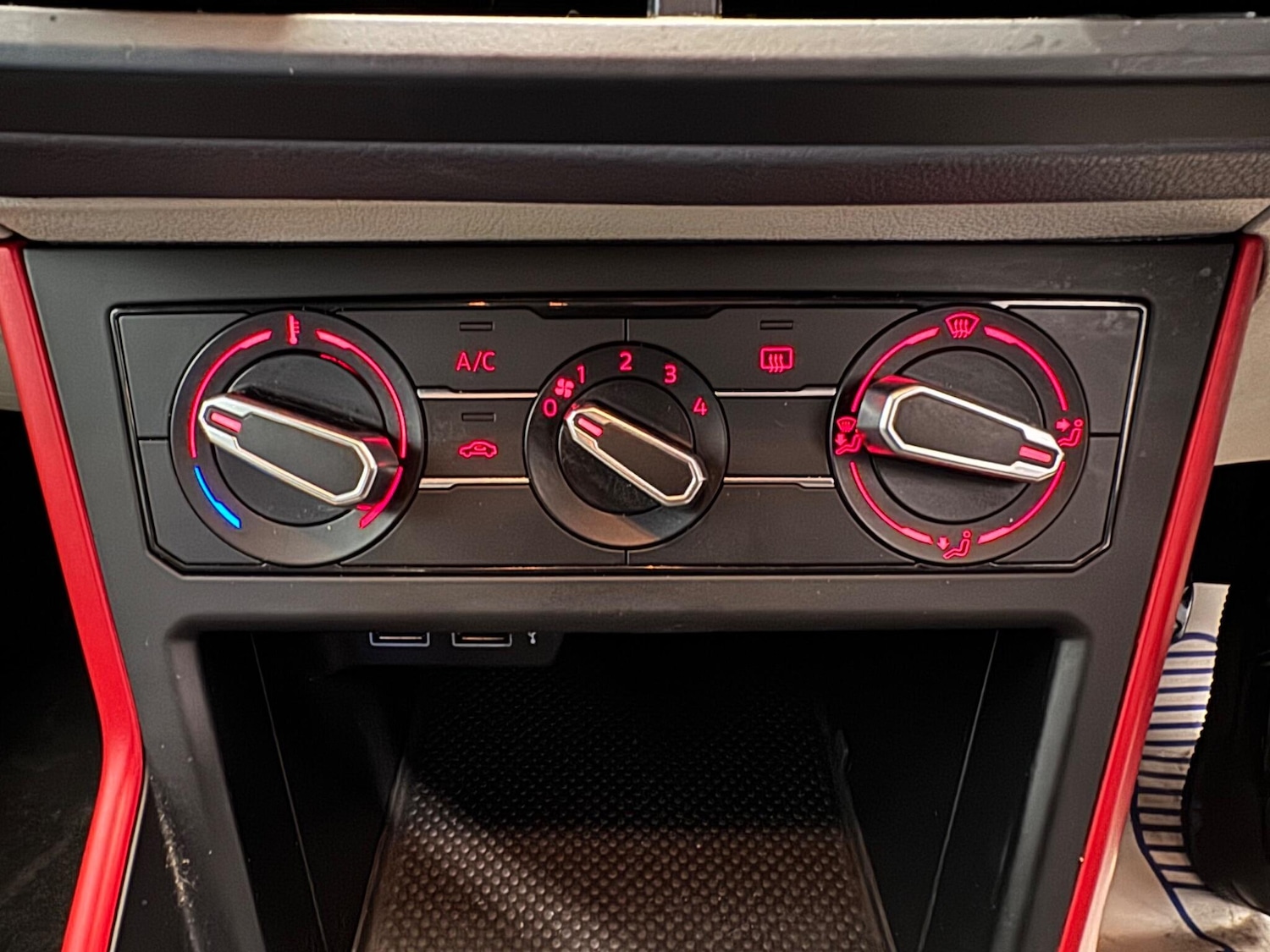 Used Volkswagen Polo 2019 for sale - 78170811: Photo 29