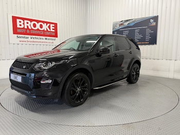 Used Land Rover Discovery Sport 2017 for sale - 76424017: Photo