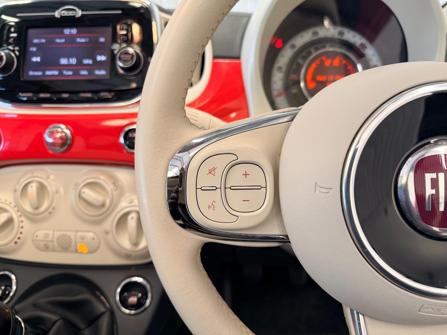 Used Fiat 500 2016 for sale - 77925410: Photo 21