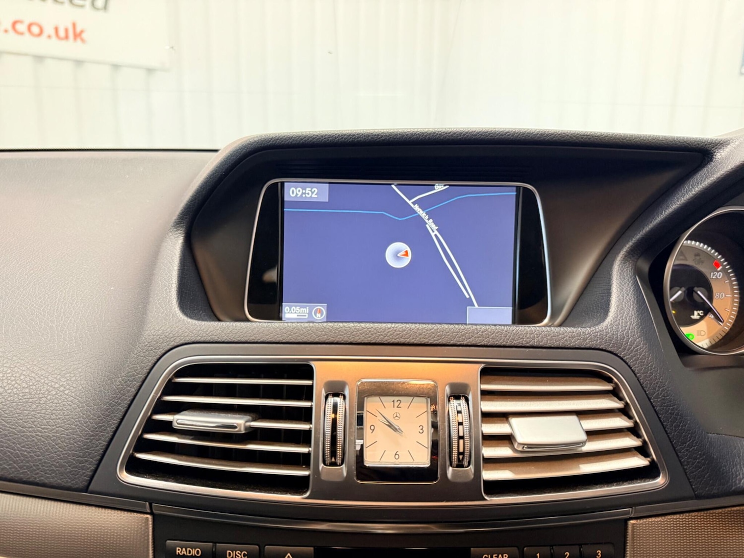 Used Mercedes-Benz E Class 2014 for sale - 77425793: Photo 23