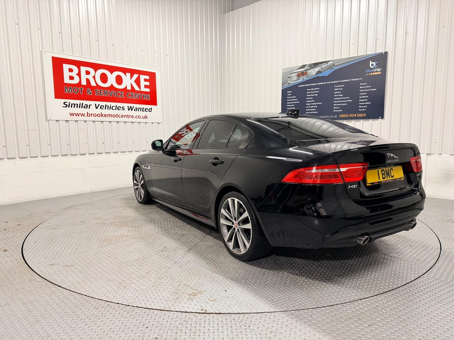 Used Jaguar XE 2019 for sale - 76992303: Photo 9