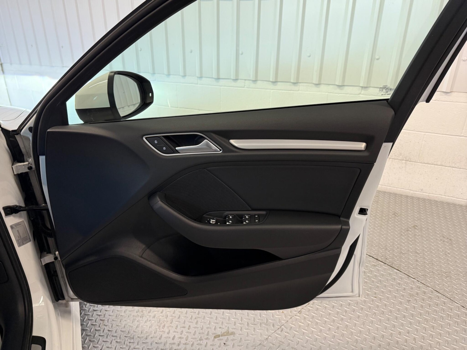 Used Audi A3 2018 for sale - 76537881: Photo 16