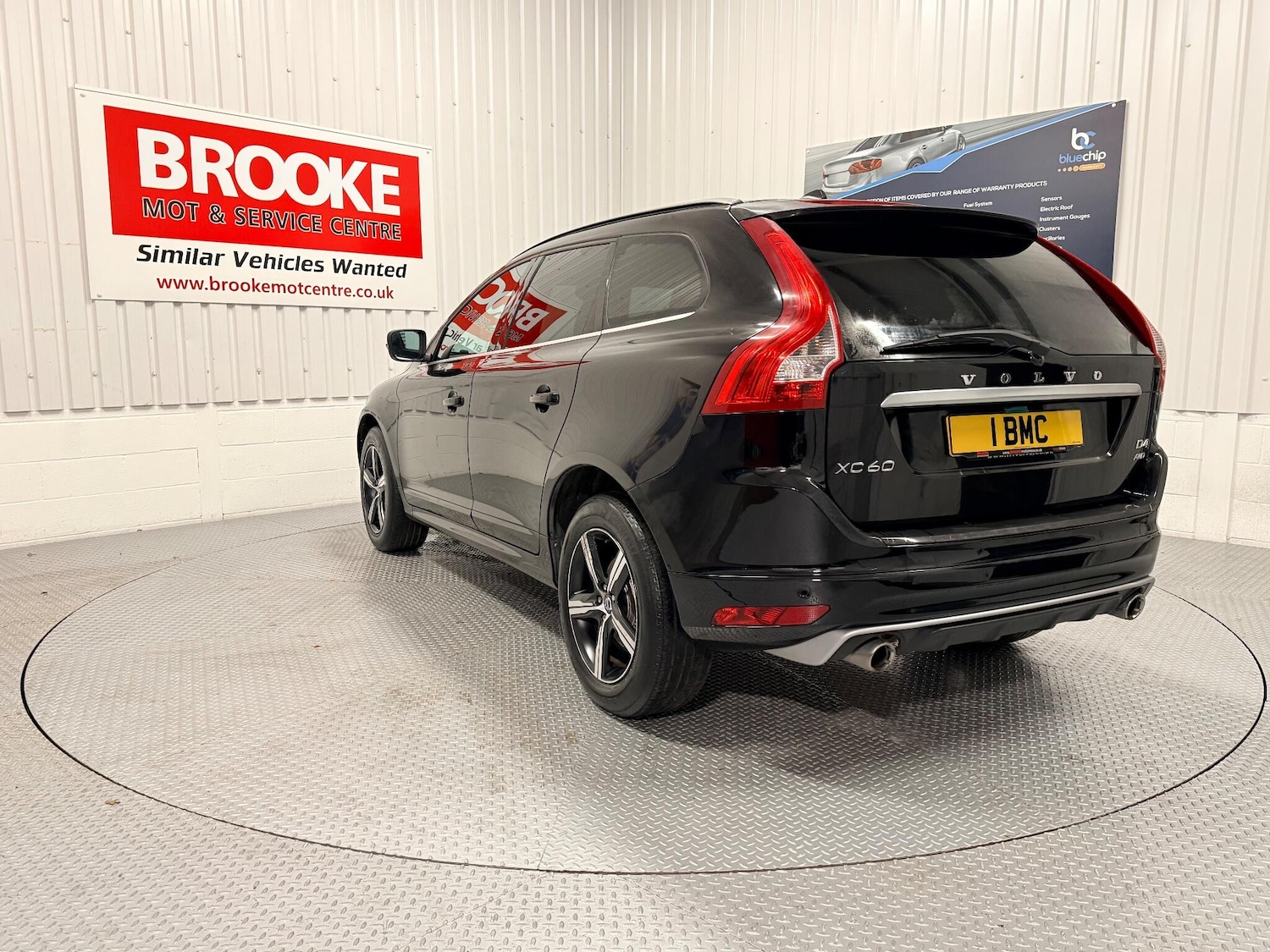 Used Volvo XC60 2017 for sale - 76584428: Photo 11