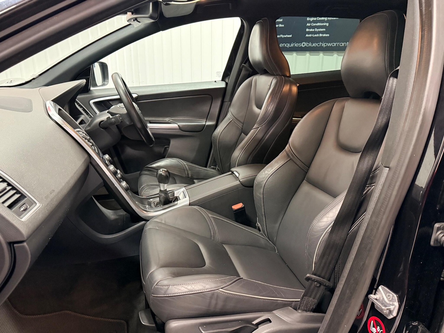 Used Volvo XC60 2017 for sale - 76584428: Photo 12