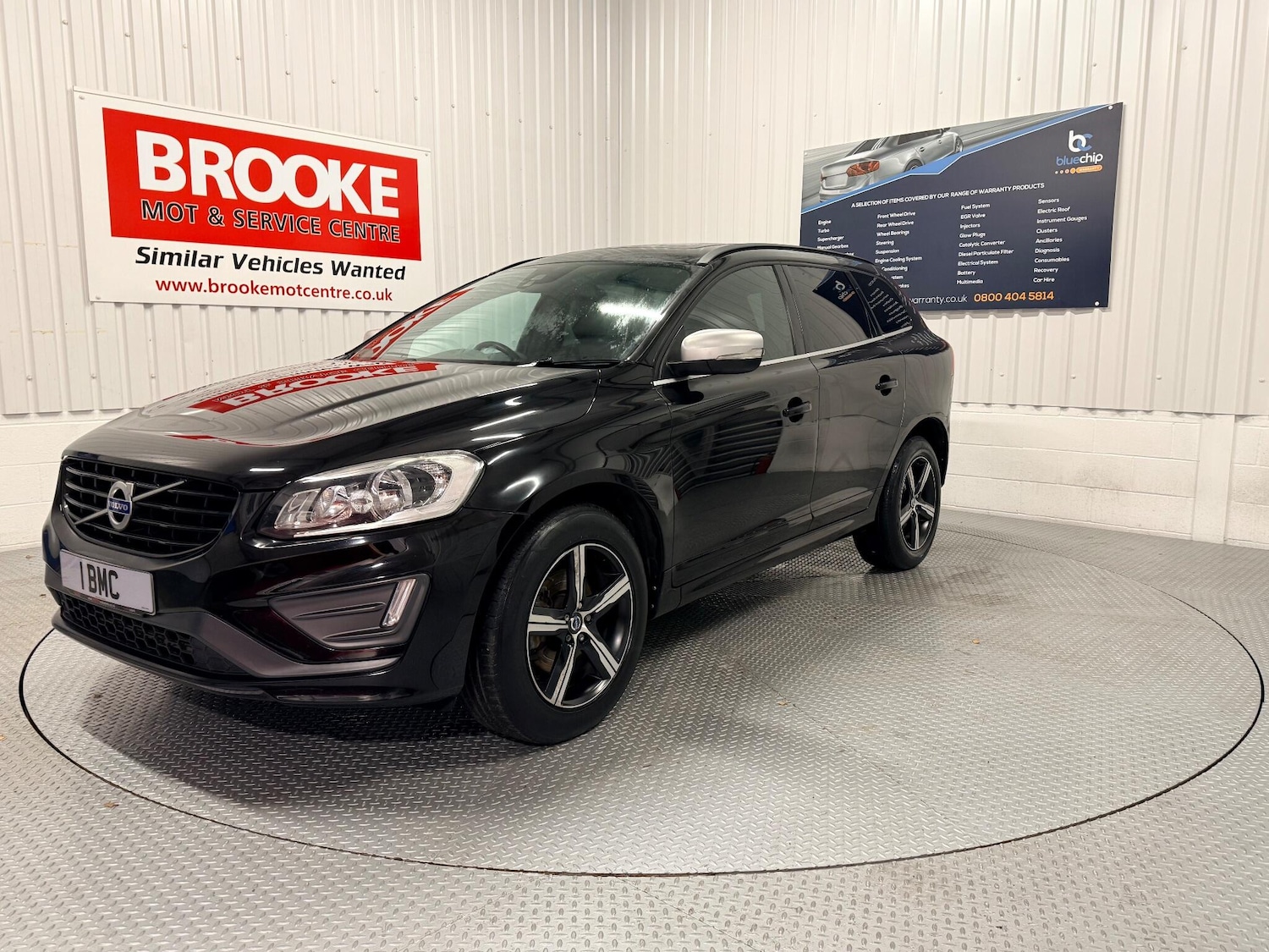 Used Volvo XC60 2017 for sale - 76584428: Photo 3