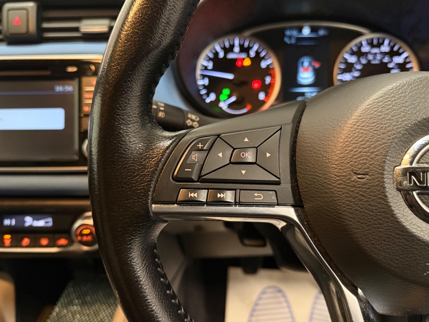 Used Nissan Micra 2017 for sale - 76457581: Photo 20