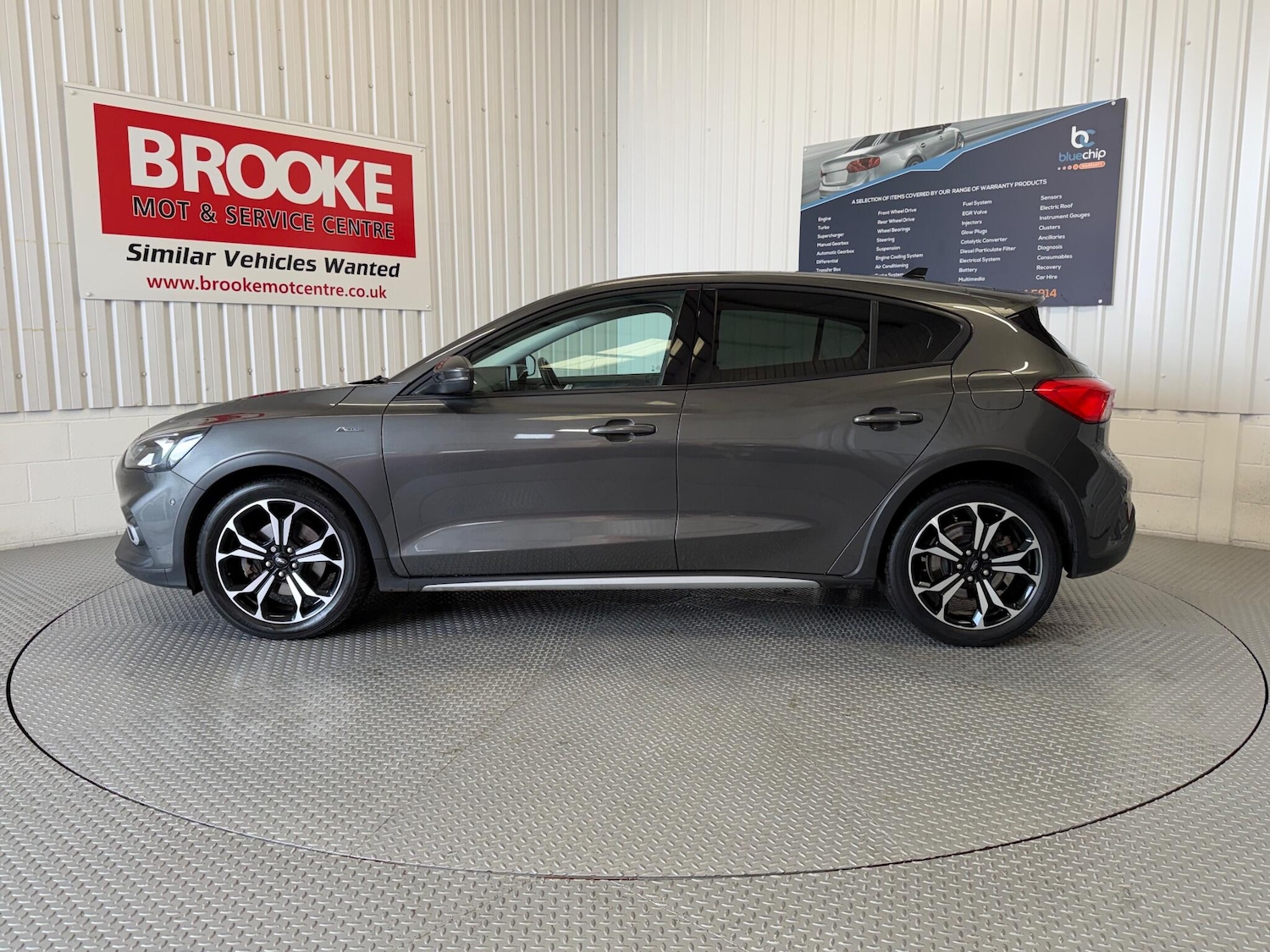 Used Ford Focus 2019 for sale - 76499056: Photo 11