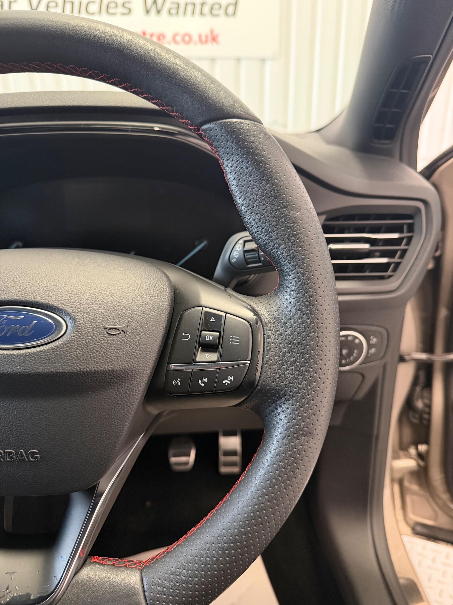 Used Ford Focus 2019 for sale - 76537742: Photo 20