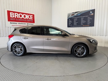 Used Ford Focus 2019 for sale - 76537742: Photo