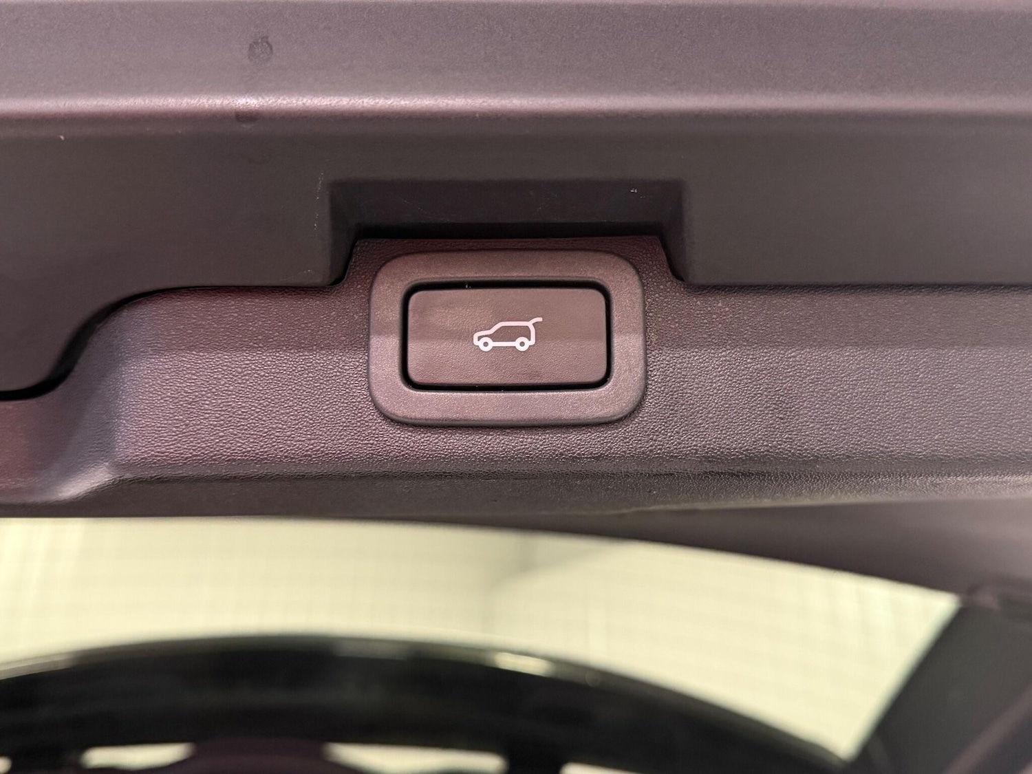 Used Land Rover Discovery 2017 for sale - 76408423: Photo 14