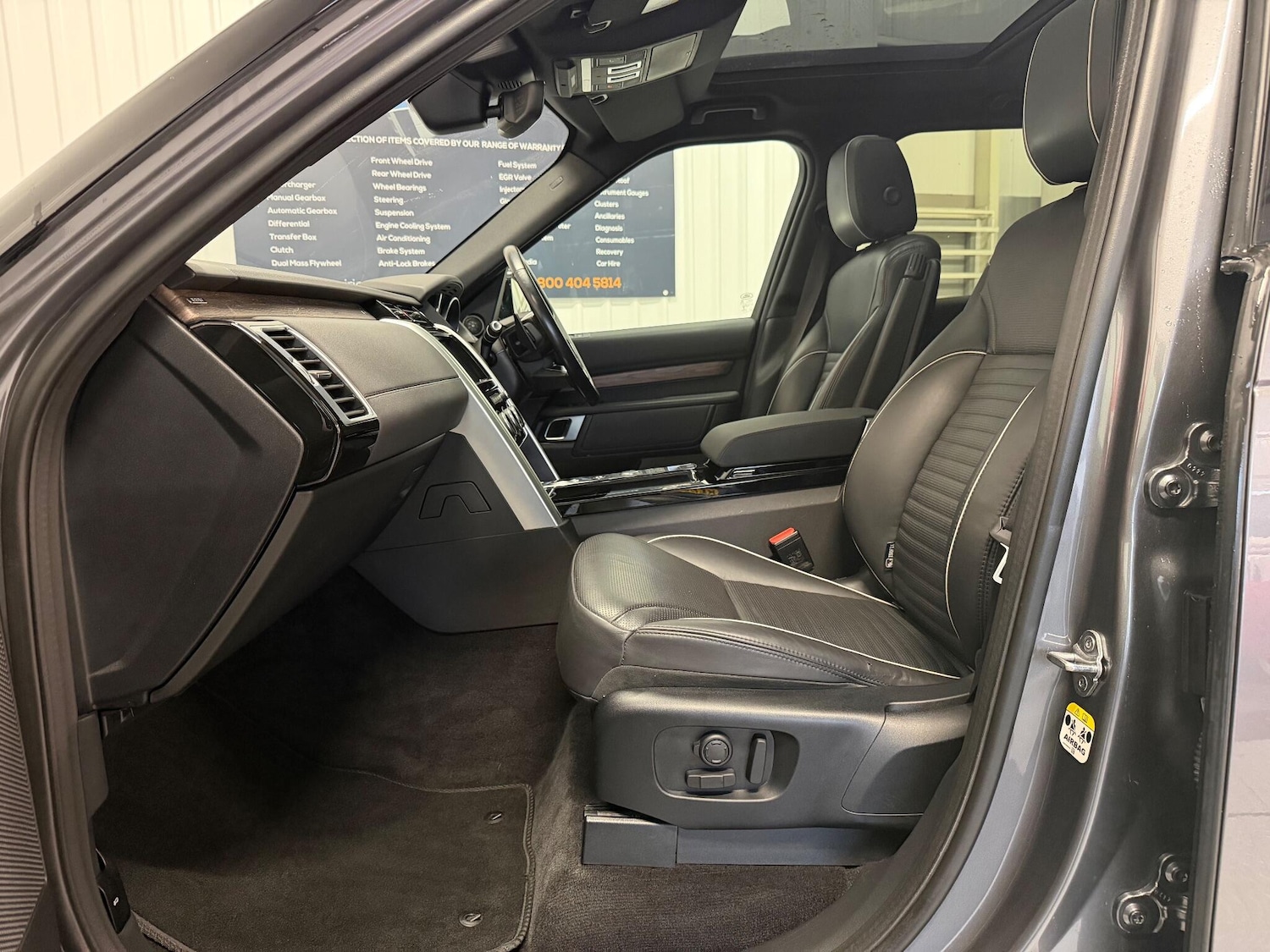 Used Land Rover Discovery 2017 for sale - 76408423: Photo 17