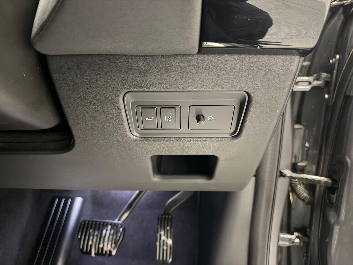 Used Land Rover Discovery 2017 for sale - 76408423: Photo 21