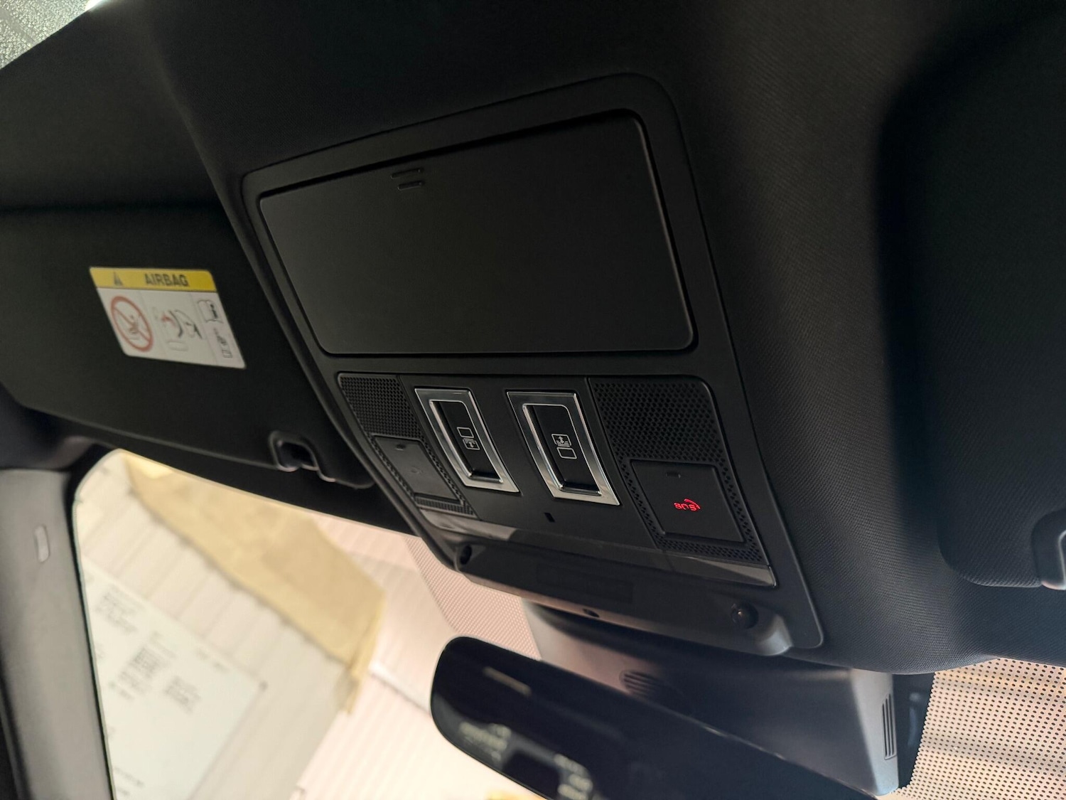 Used Land Rover Discovery 2017 for sale - 76408423: Photo 31