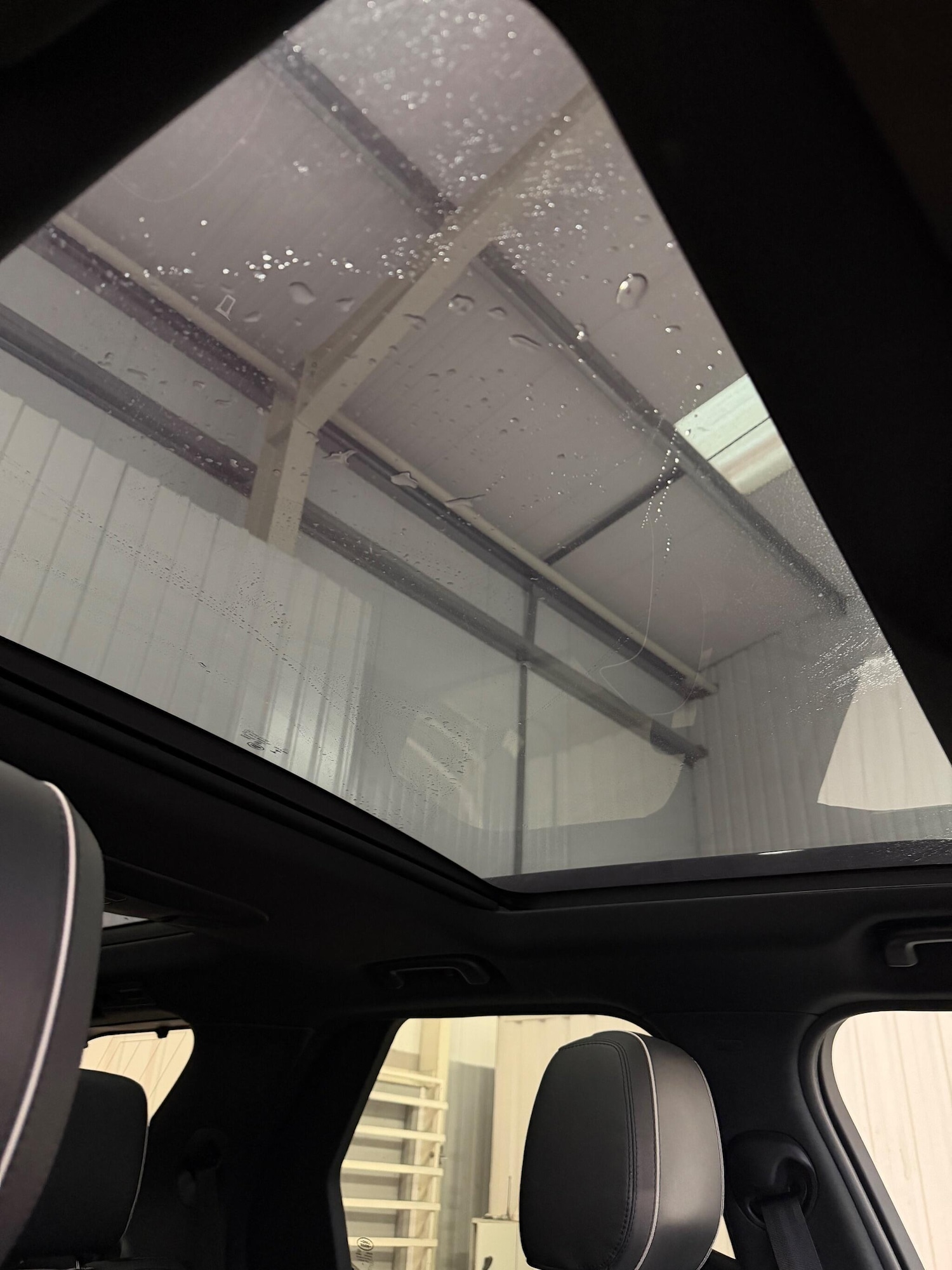 Used Land Rover Discovery 2017 for sale - 76408423: Photo 32