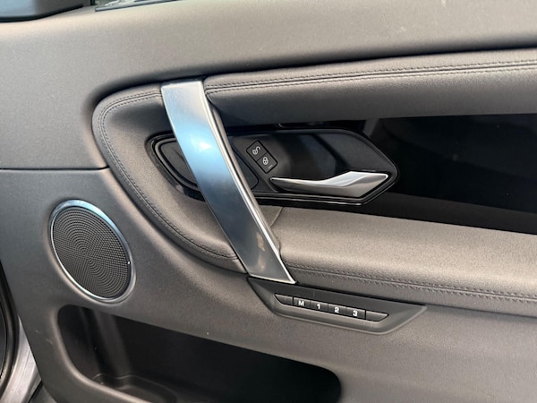 Used Land Rover Discovery Sport 2020 for sale - 74787768: Photo 26