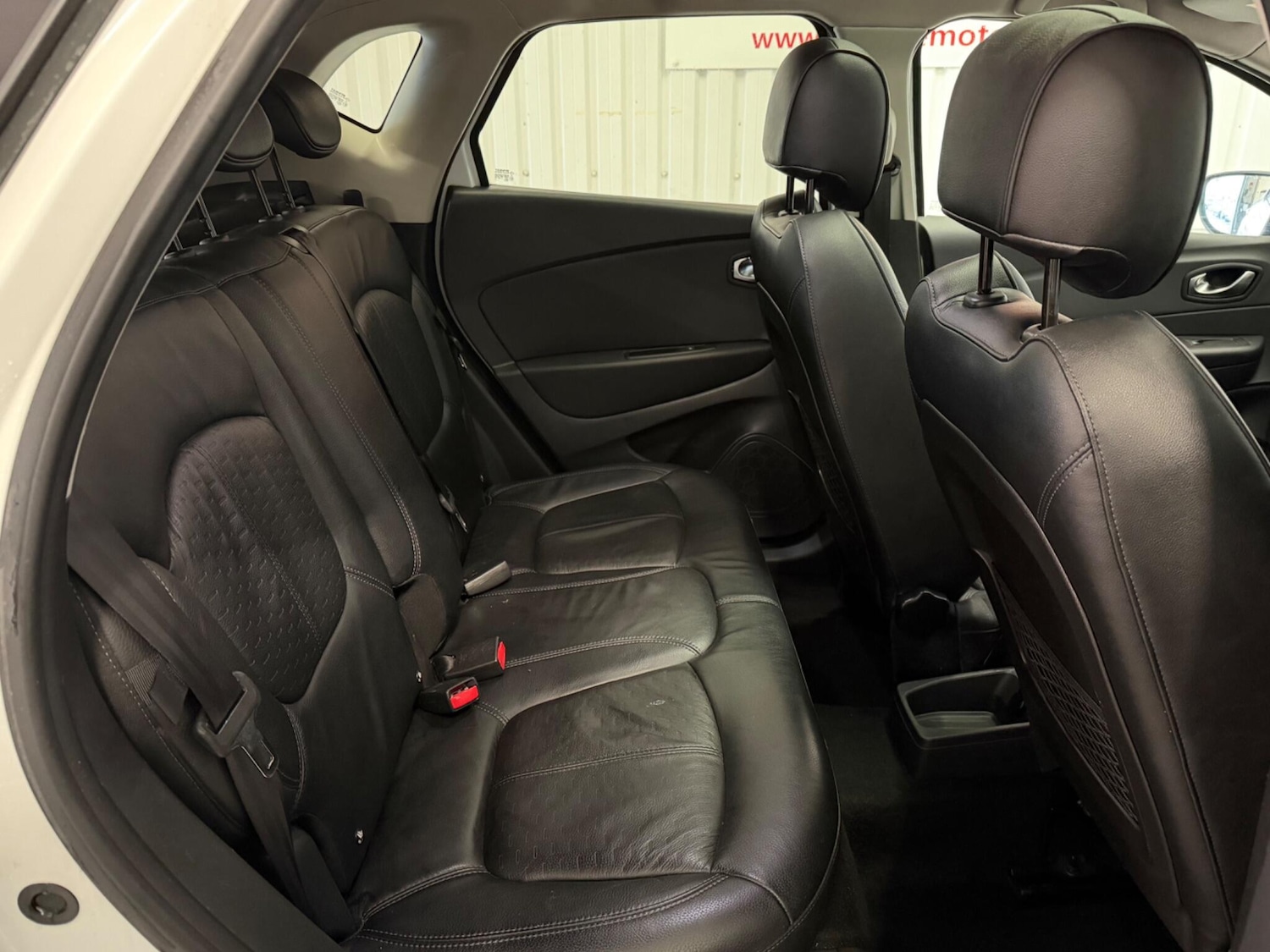 Used Renault Captur 2017 for sale - 77320573: Photo 14