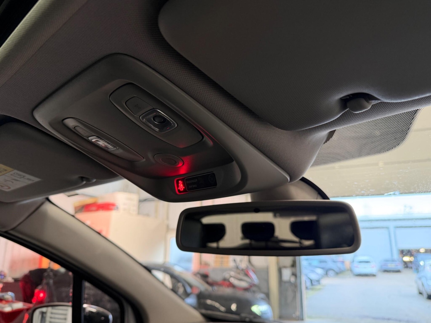 Used Renault Captur 2017 for sale - 77320573: Photo 30