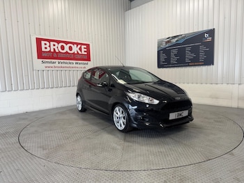 Used Ford Fiesta 2016 for sale - 78695344: Photo