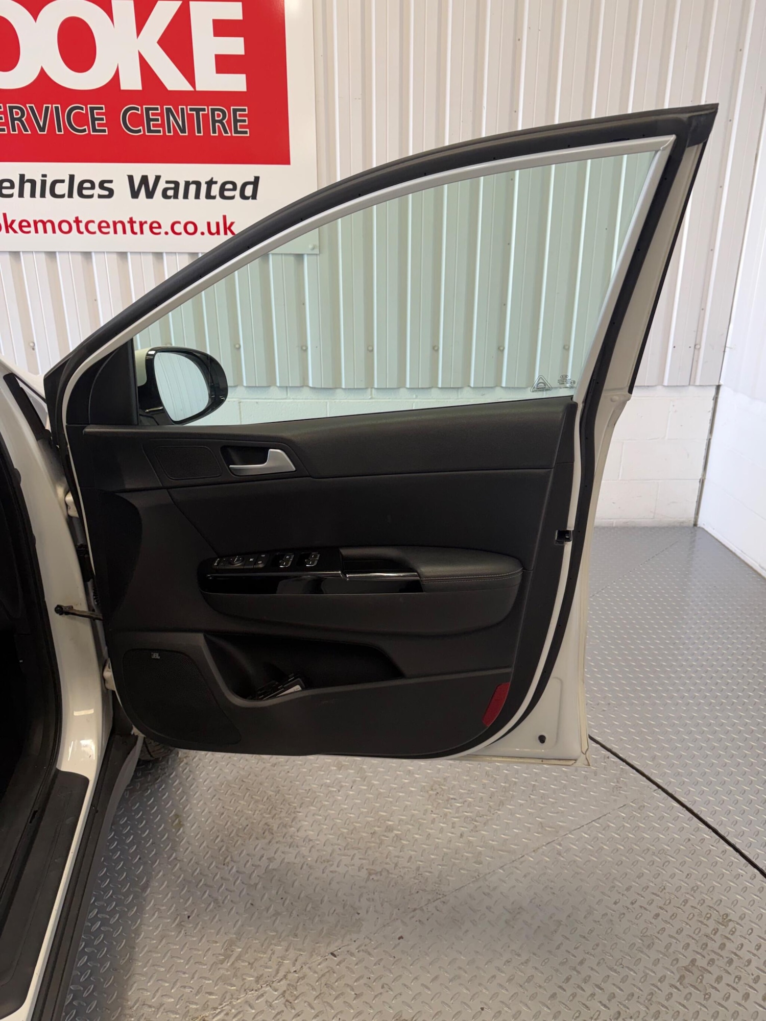 Used Kia Sportage 2016 for sale - 78086612: Photo 16