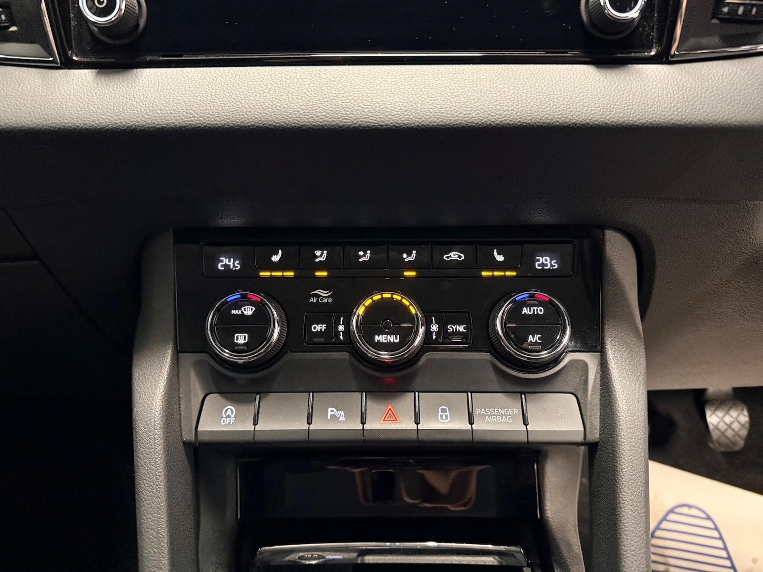 Used Skoda Karoq 2021 for sale - 76952750: Photo 26