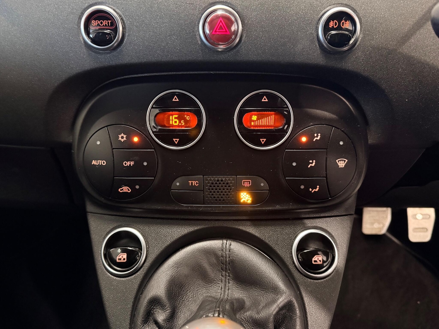 Used Abarth 595 2018 for sale - 77060114: Photo 24