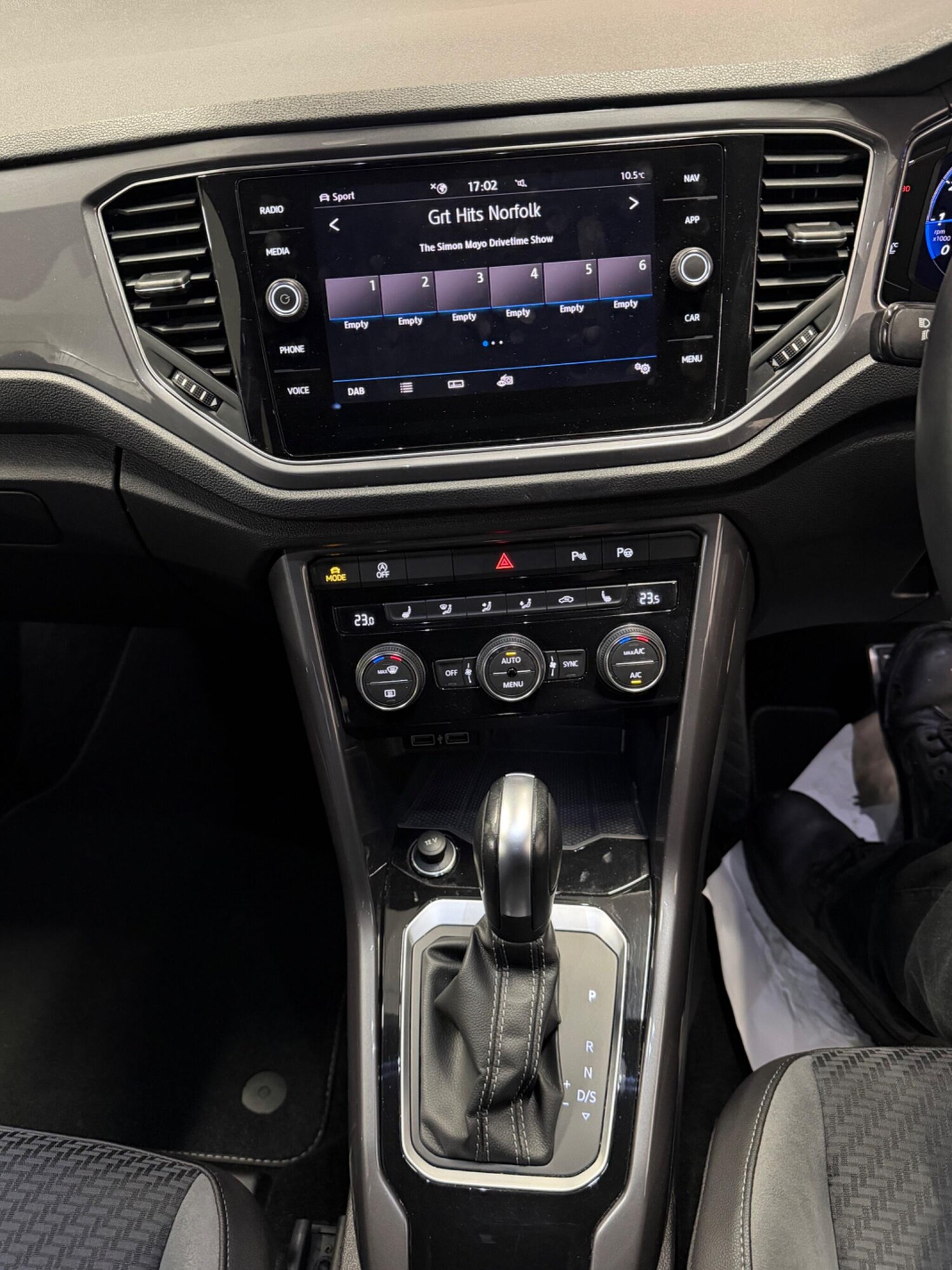 Used Volkswagen T-Roc 2020 for sale - 77523772: Photo 24