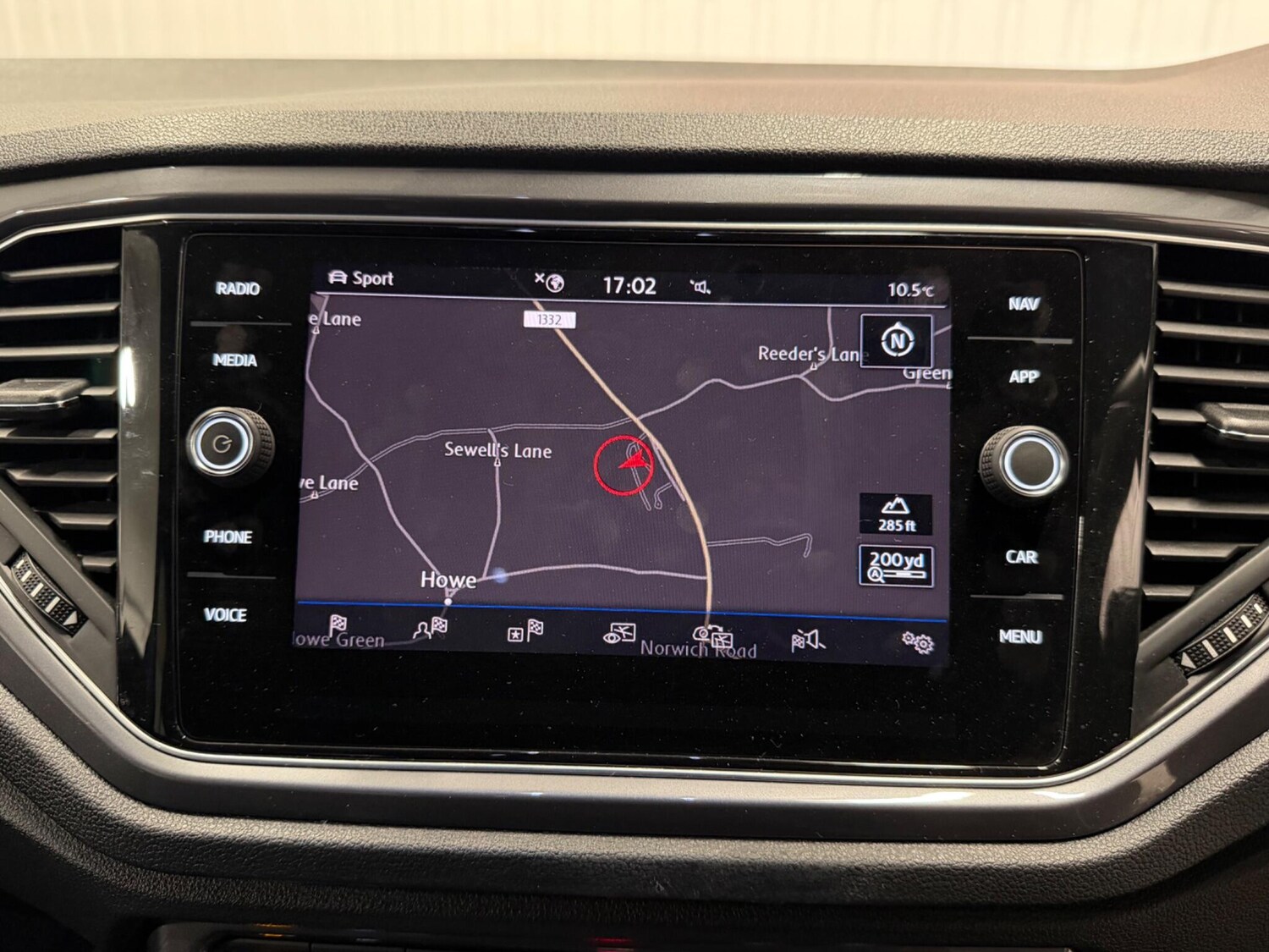 Used Volkswagen T-Roc 2020 for sale - 77523772: Photo 26