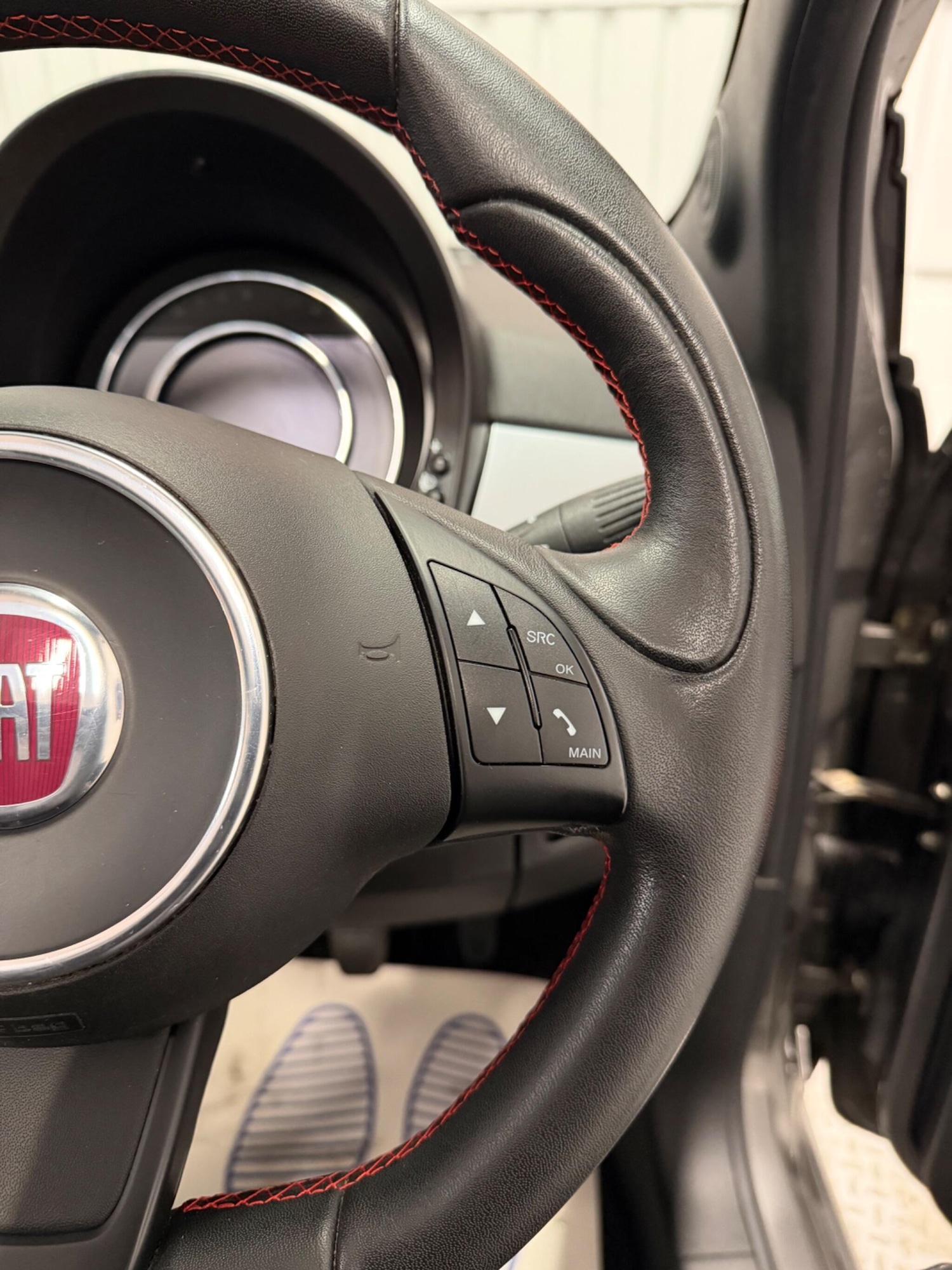 Used Fiat 500 2015 for sale - 77331350: Photo 28