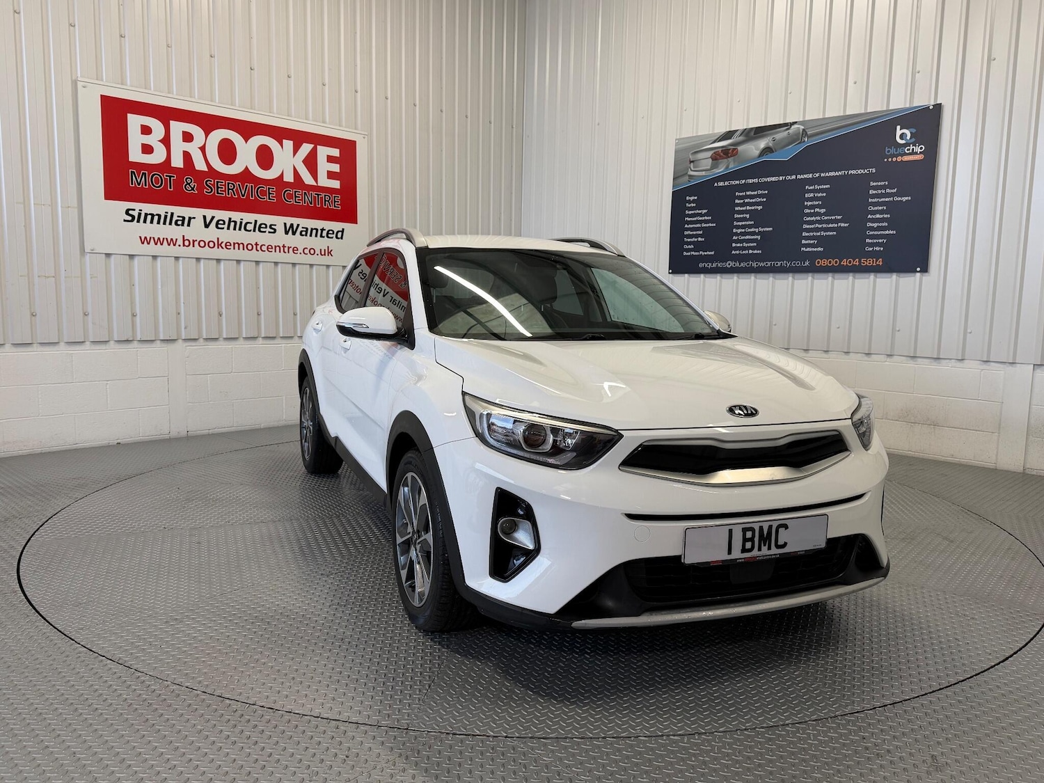 Used Kia Stonic 2018 for sale - 76326966: Photo 1