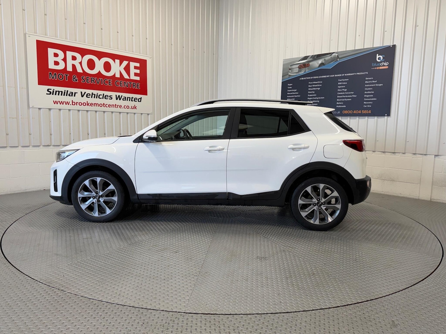 Used Kia Stonic 2018 for sale - 76326966: Photo 7