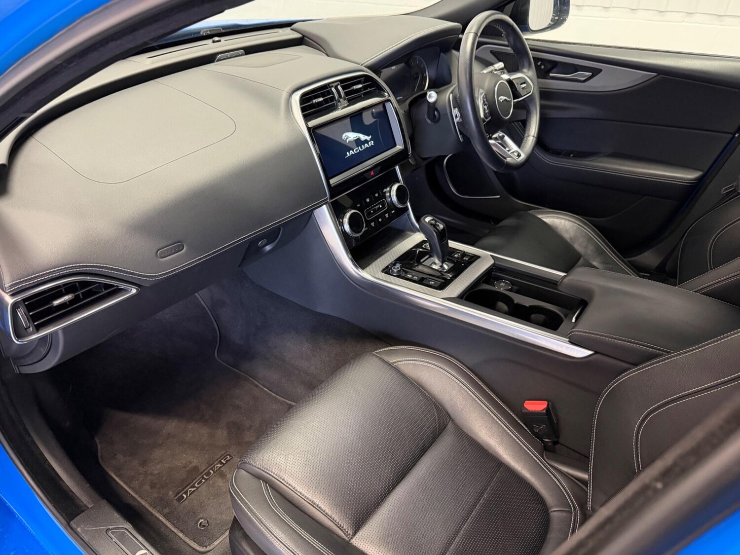 Used Jaguar XE for sale - 77495995: Photo 15