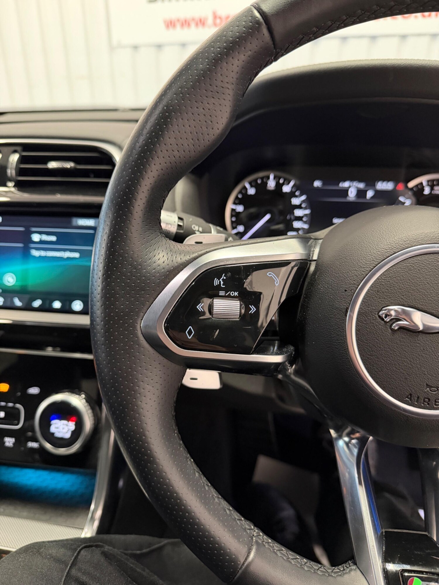 Used Jaguar XE for sale - 77495995: Photo 19