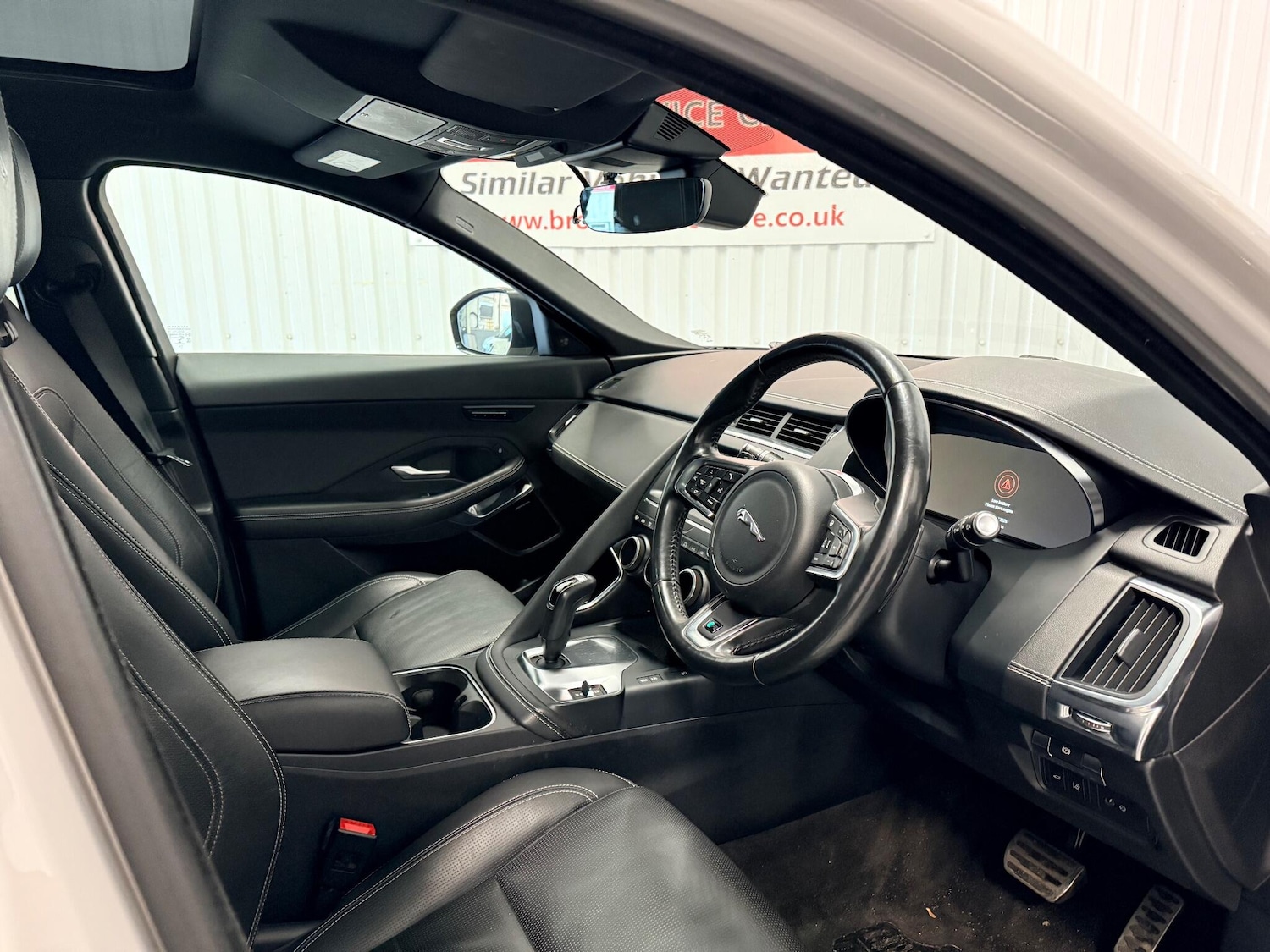 Used Jaguar E-Pace 2018 for sale - 77229440: Photo 21