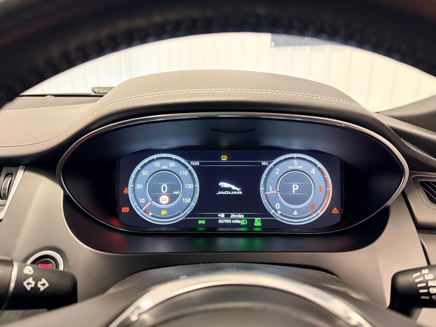 Used Jaguar E-Pace 2018 for sale - 77229440: Photo 23