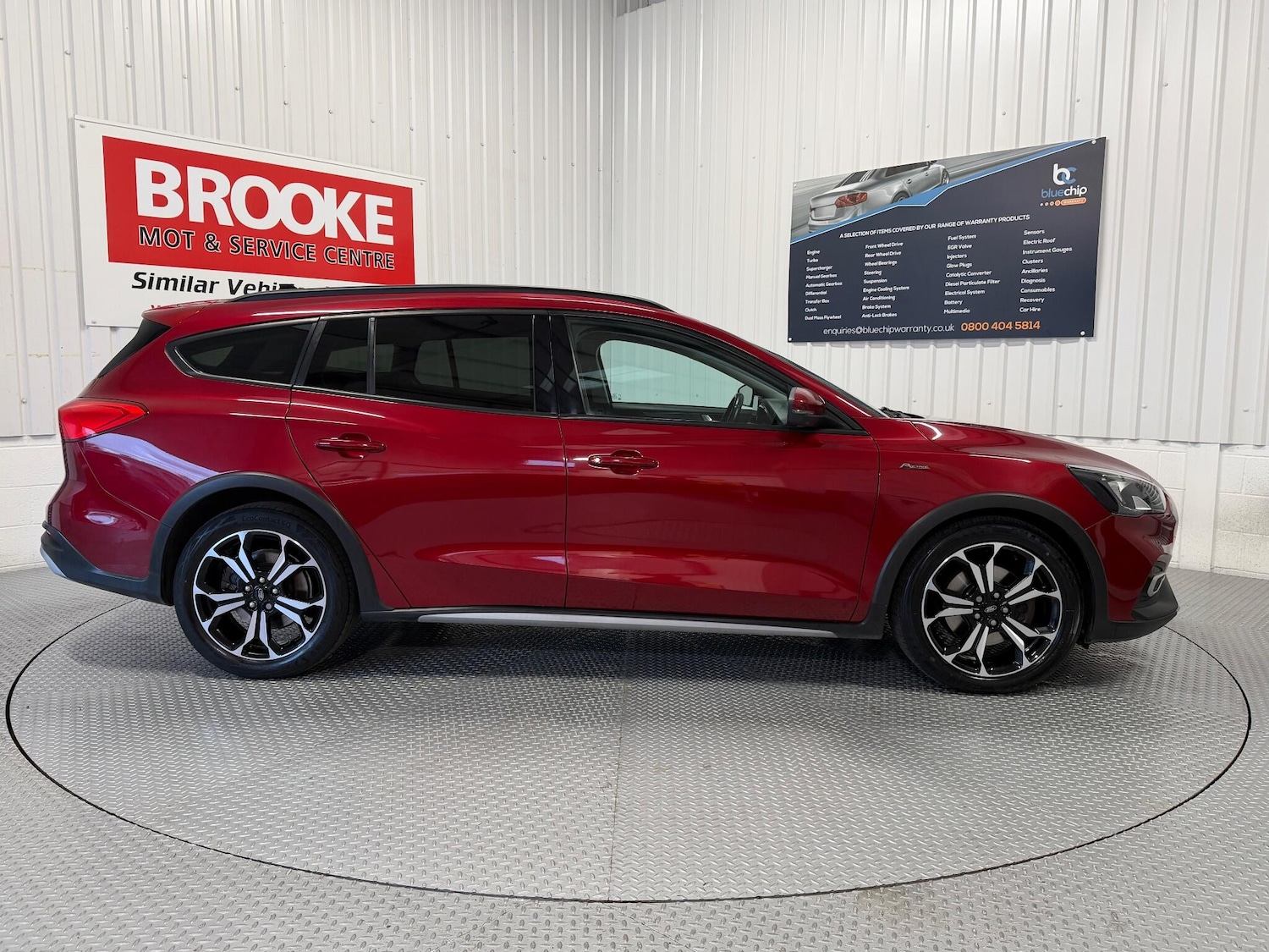 Used Ford Focus 2020 for sale - 76398277: Photo 4