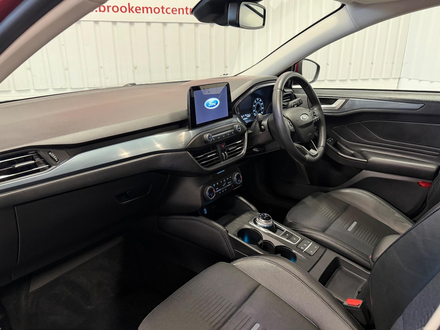 Used Ford Focus 2020 for sale - 76398277: Photo 8