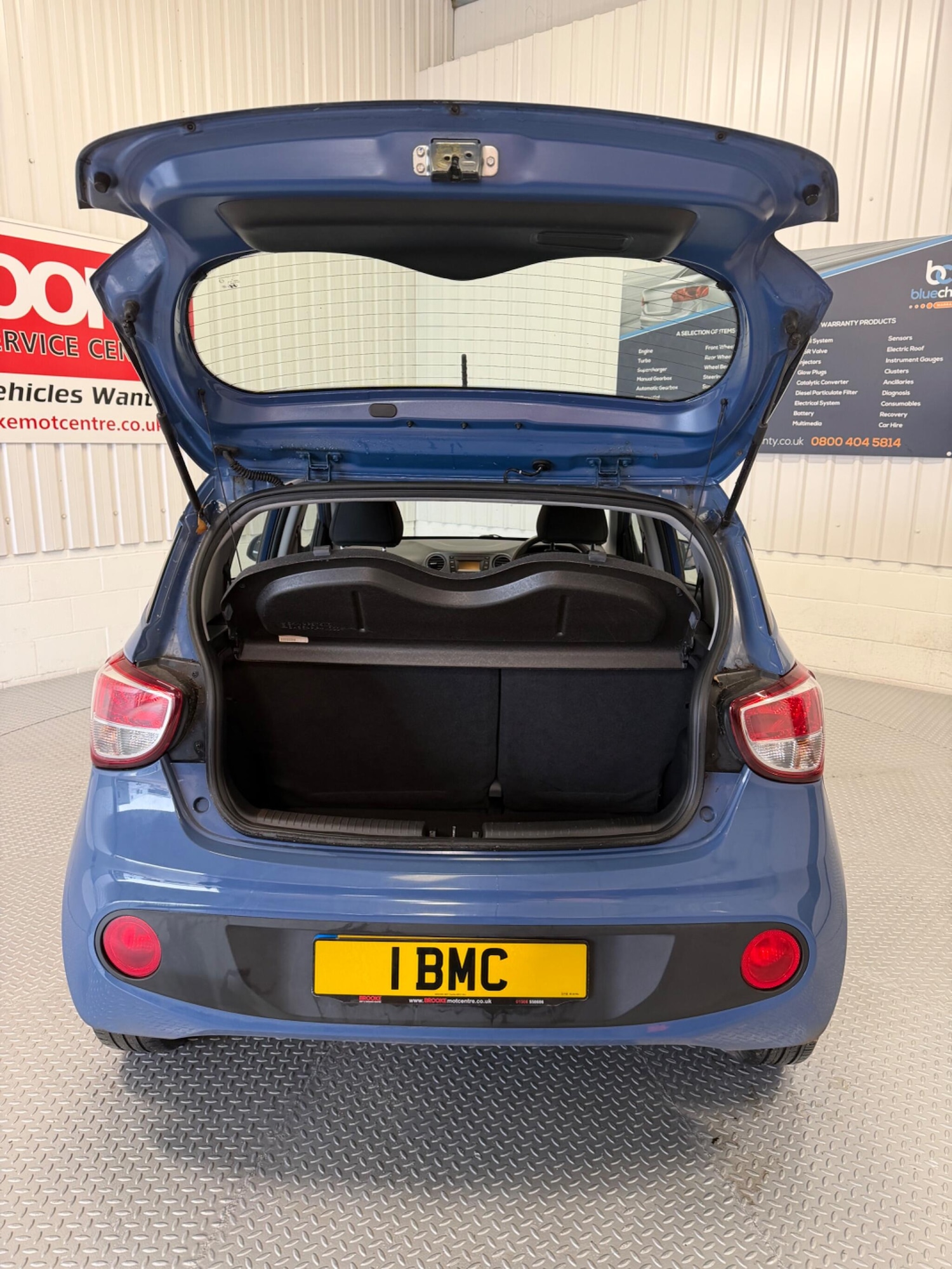 Used Hyundai i10 2017 for sale - 77993541: Photo 11