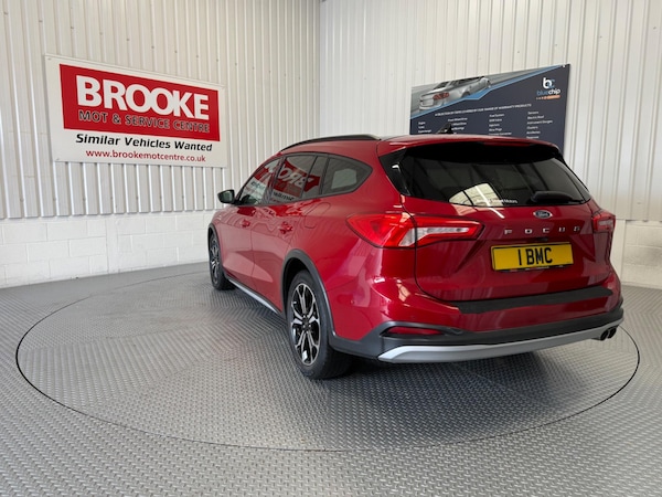 Used Ford Focus 2020 for sale - 76269654: Photo 9
