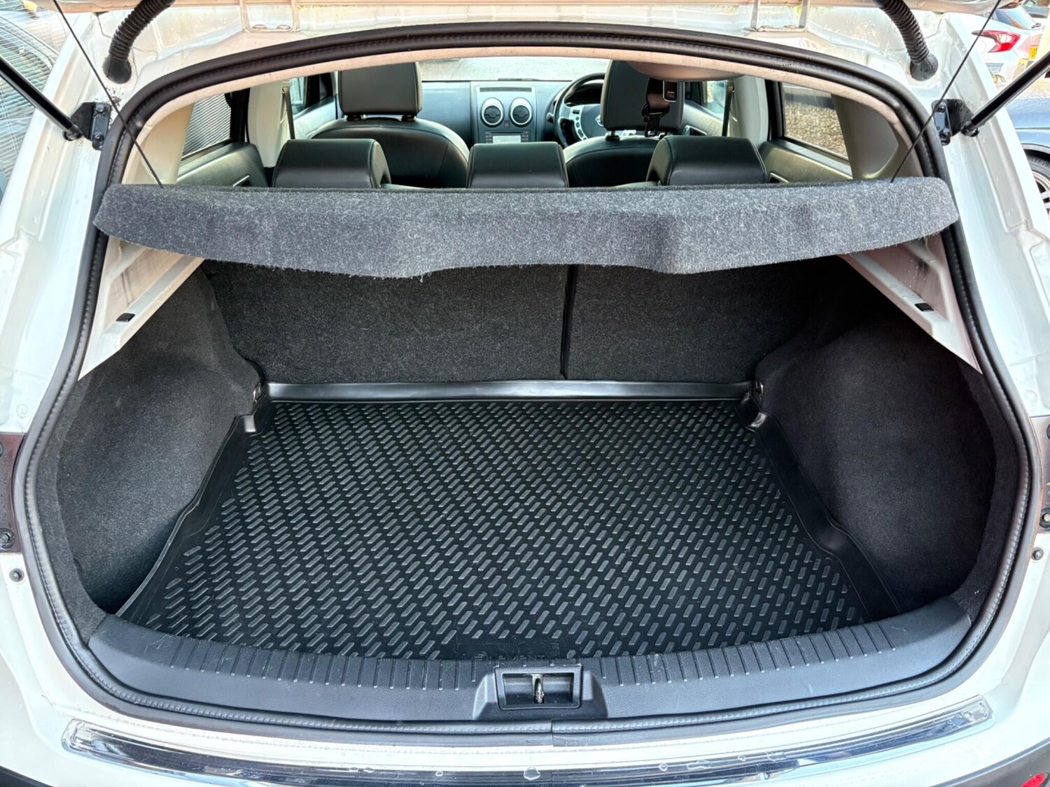 Used Nissan Qashqai for sale - 76780723: Photo 13