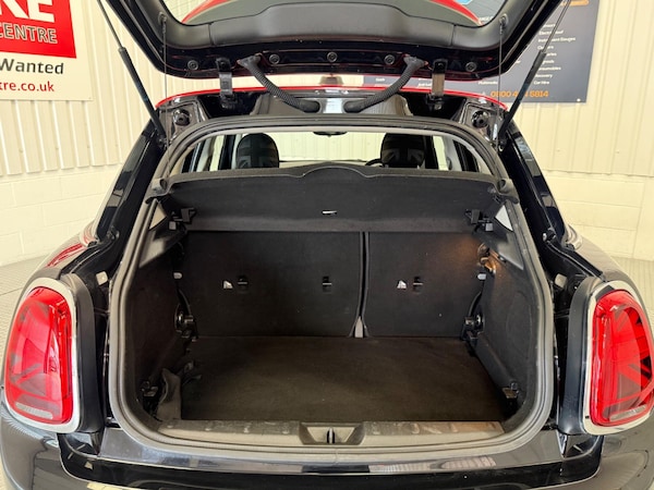 Used MINI Hatch 2018 for sale - 76246903: Photo 15