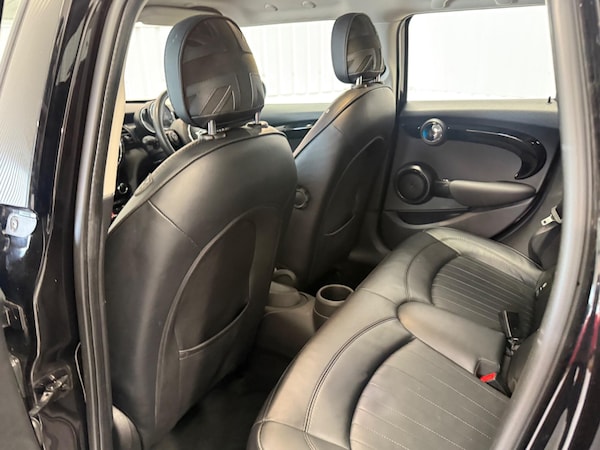 Used MINI Hatch 2018 for sale - 76246903: Photo 17