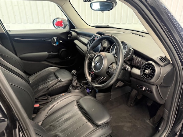Used MINI Hatch 2018 for sale - 76246903: Photo 22