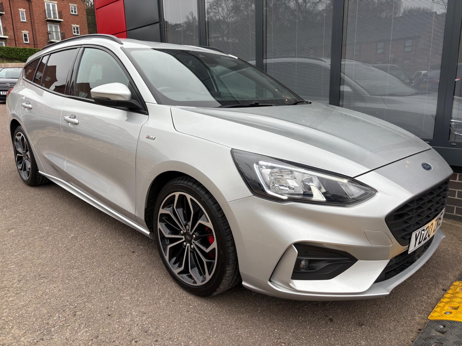 Used Ford Focus 2020 for sale - 76377317: Photo 1