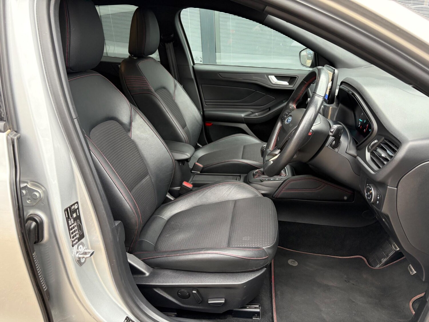 Used Ford Focus 2020 for sale - 76377317: Photo 14