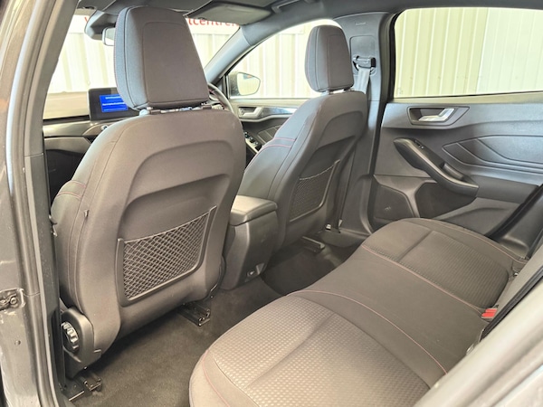 Used Ford Focus 2018 for sale - 75719784: Photo 12