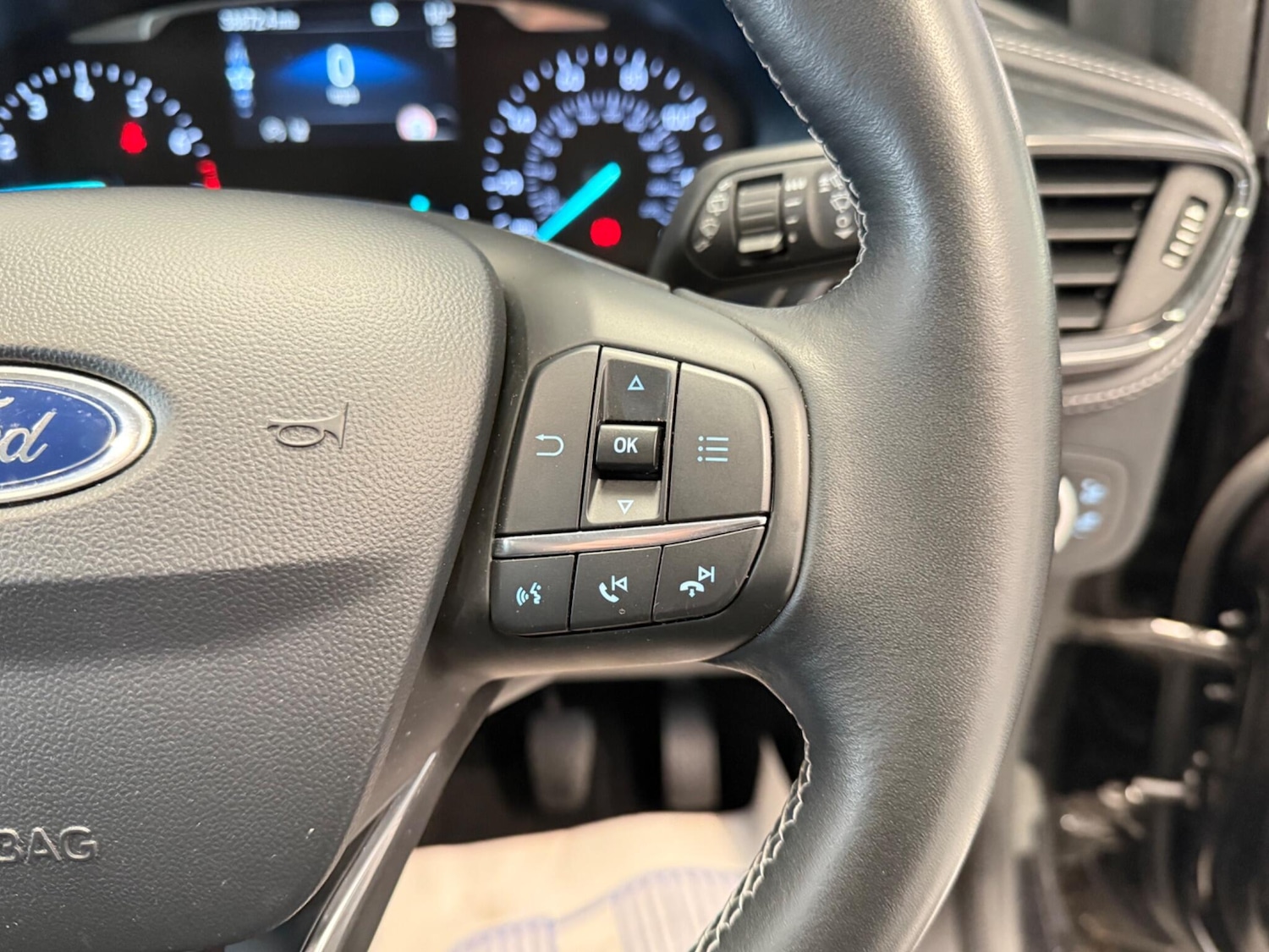 Used Ford Fiesta 2020 for sale - 76473313: Photo 24