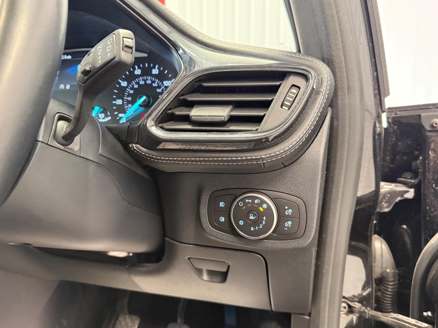 Used Ford Fiesta 2020 for sale - 76473313: Photo 28